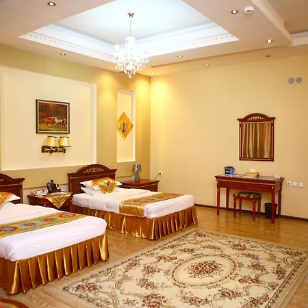 Oriyo Dushanbe Hotel Exterior foto